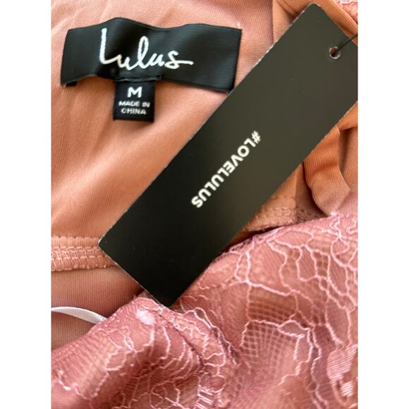 New ~ LULU'S ~ Fueled by Love Mauve Pink Lace Skater Dress Size Medium - Picture 6 of 9